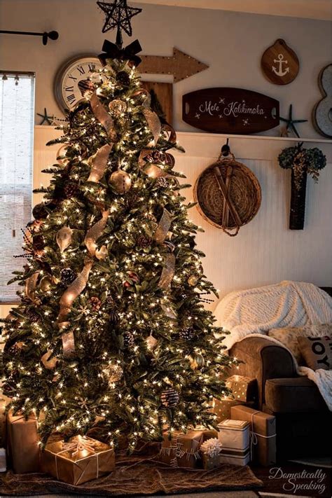 34 Stunning Rustic Christmas Tree Decorations Ideas 2019