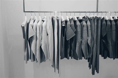 Gray And Black Hanging Clothes Lot Free Image Peakpx