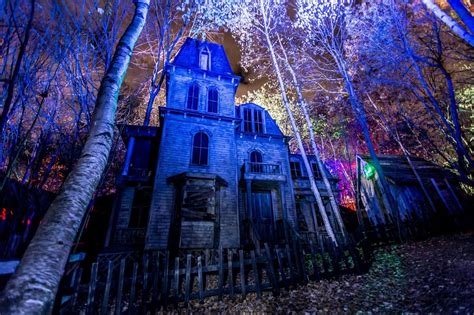More Amazing Images Here Haunting Haunted Places Haunted Attractions