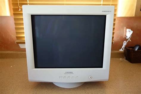 Vogons View Topic Post Pics Of Your Crt Monitors