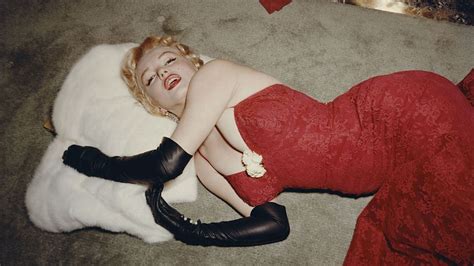 remembering marilyn monroe actress fashion icon and sex symbol 60 years after her death