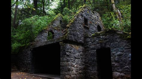 Abandoned Witch House In The Portland Woods Youtube