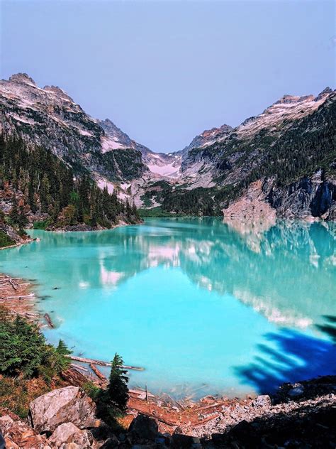 Washington Has The Most Beautiful Alpine Lakes Tough Hike To Get To