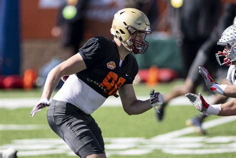 Tampa bay buccaneers wide receiver mike evans has been voted as the no. Analysis: 5 Offensive Senior Bowl Standouts Seahawks ...