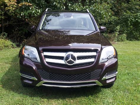 The 2013 toyota avalon hybrid achieves superb fuel economy for a large car, and critics were very impressed with its upscale cabin. Mercedes-Benz GLK 250 BlueTEC Diesel: Luxury Crossover Fuel Economy