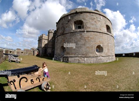 Pendennis Castle At Falmouth In Cornwall England Uk Stock Photo Alamy