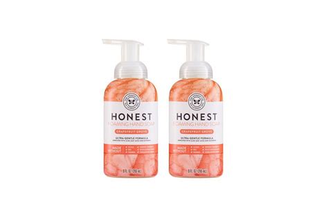 Hand Sanitizer Gel | Beauty must haves, Beauty essentials ...
