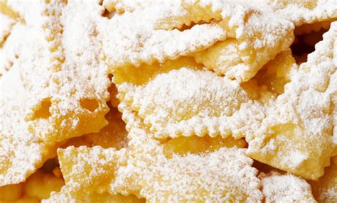 Chiacchiere fritte e al forno: RICETTE CARNEVALE - Chiacchiere Cotte al Forno | Le ...