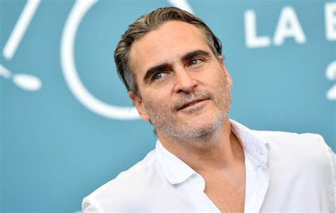 Joaquin Phoenix To Star In Mike Mills 20th Century Women Follow Up