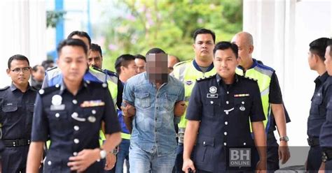 Ketua jururawat hospital serdang siti kharina mohd kamarudin yang dilapor hilang 8 mei lalu, ditemui mati dbunuh di sebuah kondominium di cyberjaya. Kes bunuh Siti Kharina: Lelaki Nigeria direman 7 hari ...