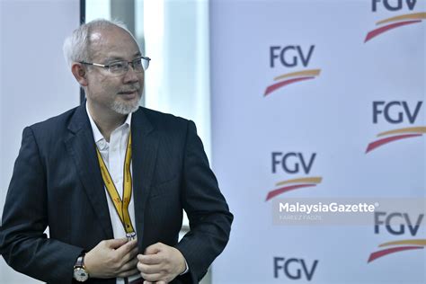 Harga persatuan peniaga emas malaysia (fgjam). Harga minyak sawit mentah menyusut separuh kedua 2020- FGV