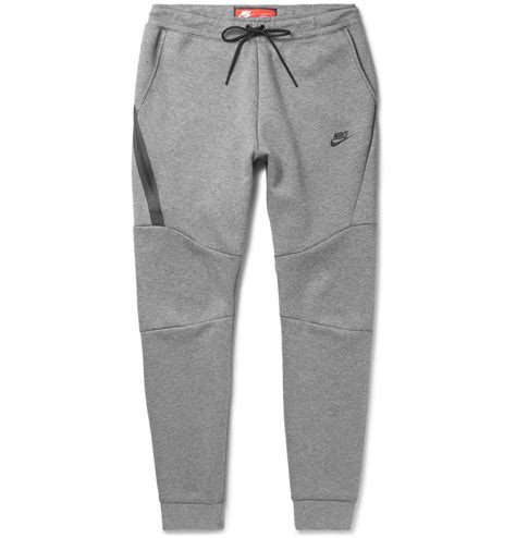 Nike Slim Fit Tapered Cotton Blend Tech Fleece Sweatpants In Light Gray