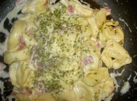 Maybe you would like to learn more about one of these? Tortellini alla Panna e Prosciutto - Rezept - kochbar.de