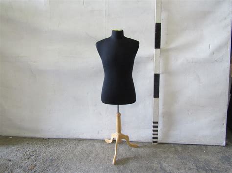 7800052 Black Fabric Male Mannequin Bust On Stand Stockyard Prop And