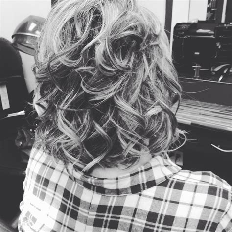 On medium hair, you can do both small and large carvings. Medium Hair Curled Hair by Lynette | Medium hair styles ...