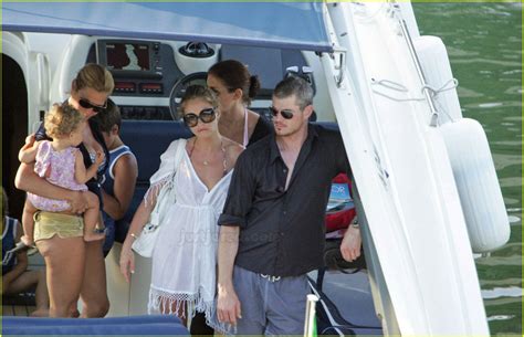 McSteamy S Crotch Gets McGrabbed Photo 467171 Eric Dane Rebecca