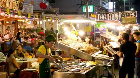 Popular thai street food recipes. Street food di Bangkok: dove gustare tutte le specialità ...