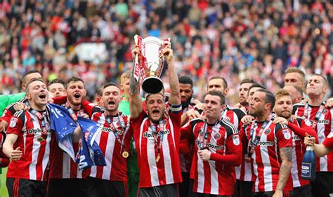 You are watching sheffield united vs tottenham hotspur game in hd directly from the bramall lane, sheffield, england, streaming live for your. Leeds vs Sheffield United: Billy Sharp makes Elland Road ...