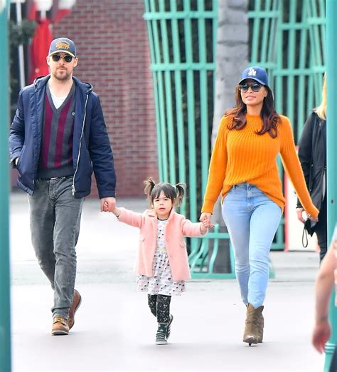 Ryan gosling official, los angeles, california. PRO TV - Imagine rară cu Ryan Gosling și Eva Mendes ...