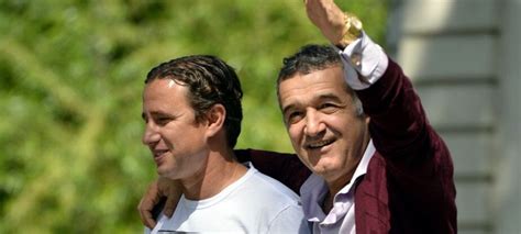 Luptătoarea anamaria prodan, dezvăluiri explozive despre laurențiu reghecampf: BREAKING NEWS | Reghecampf si Becali s-ar fi inteles in ...