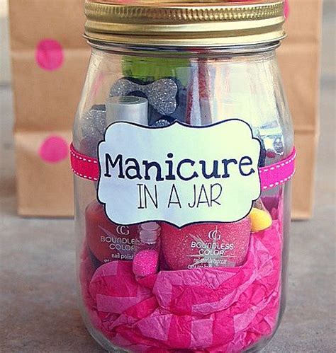 Keep reading for other amazing craft ideas to gift your friends. DIY Handmade Gift Ideas on Budget | Jar gifts, Best ...