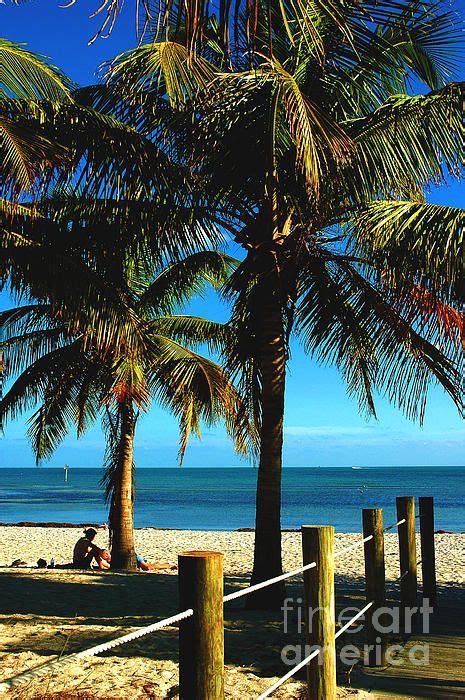 Smathers Beach In Key West By Susanne Van Hulst Beach Pretty Beach Key West