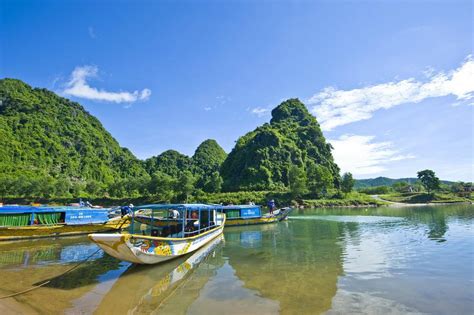 Một cán bộ biên phòng quảng trị bị điều tra vì nghi vấn mua bán ma túy. Amazing landscapes in Quang Binh - News VietNamNet