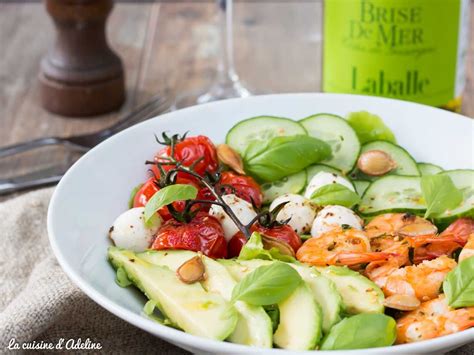 Salade avocat crevettes tomate concombre