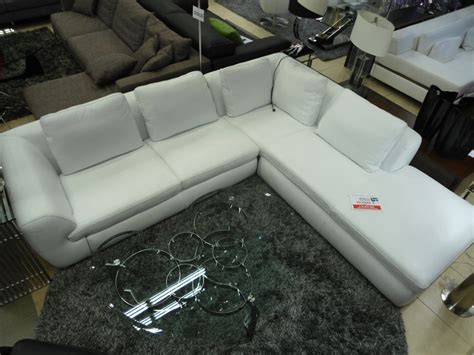75edaa13586fac2e8c7b5d1f17fd9774  White Leather Sectionals Leather Sectional Sofas 