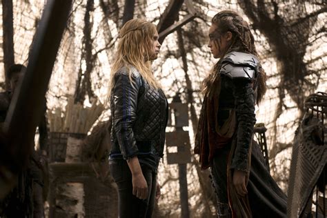 Clarke And Lexa The 100 Wallpapers Wallpaper Cave