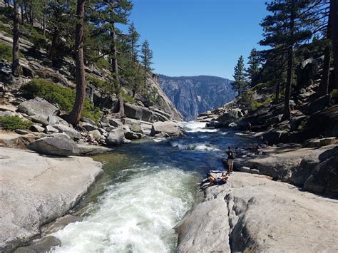 Hiking Upper Yosemite Falls — Road Trip Usa