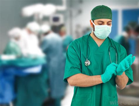Unlike other surgeons, plastic surgeons don't own a disease. What does a Colorectal Surgeon do? (with pictures)