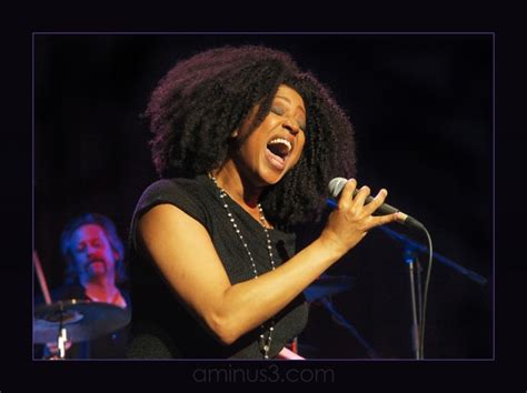 Lisa fischer — how can i ease the pain. lisa fischer (rolling stones) - People & Portrait Photos ...
