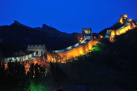 Chinabadaling Great Wallbadaling Great Wall On Eh Night