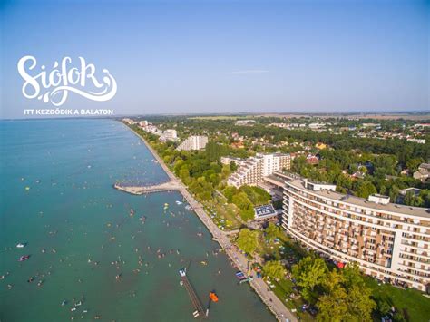 A tihanyi félszigetnek öt különböző strandja van. 305 milliós támogatás Siófok strandfejlesztésére!
