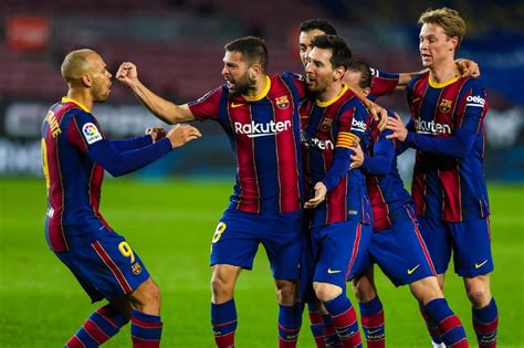 Your team's name is the first thing people think of when they hear about your team. Barcelona name squad for trip to Valladolid - Football Espana