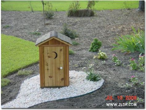 Decorative well pump covers not only raise the curb appeal of one's outdoor environment, but also create a suitable ambiance to feel an utmost pleasure by simply walking around. North Carolina 1/3 Scale Pump Cover Outhouse | Pump house ...