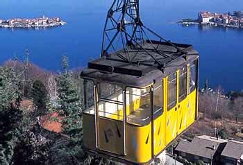 La funivia che collega stresa con il mottarone è precipitata e al momento ci sono almeno 4 vittime. Ferrovie in Rete - Ferrovie Dismesse presenta la "Ferrovia ...