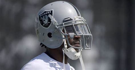 He has reportedly found a new version of his helmet. Antonio Brown Threatening to Quit Football Over New Helmet ...