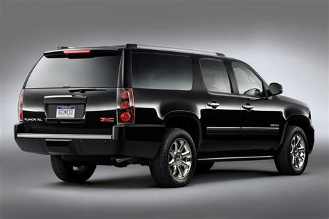 2010 Gmc Yukon Xl Review Trims Specs Price New Interior Features