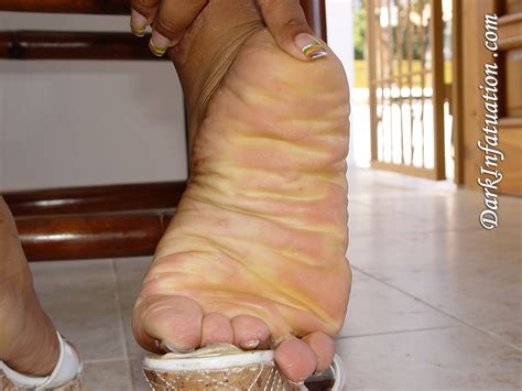joana thick dry wrinkled soles bklynfemalesoles flickr
