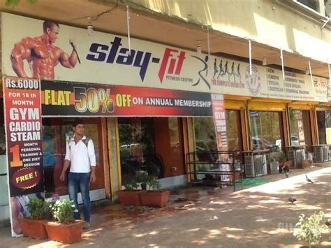 Stay Fit Kandivali West Mumbai Membership Fees Facilities And Reviews