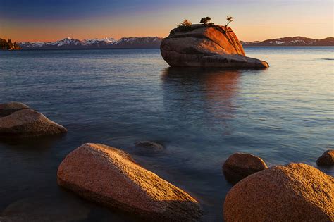 Bonsai Rock California Lake Tahoe Rocks Sand Harbor State Park