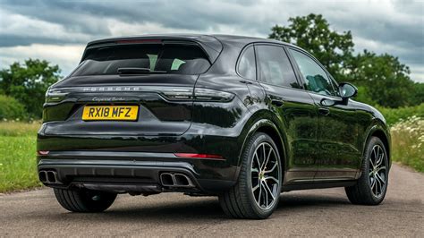 2018 Porsche Cayenne Turbo Uk Wallpapers And Hd Images Car Pixel