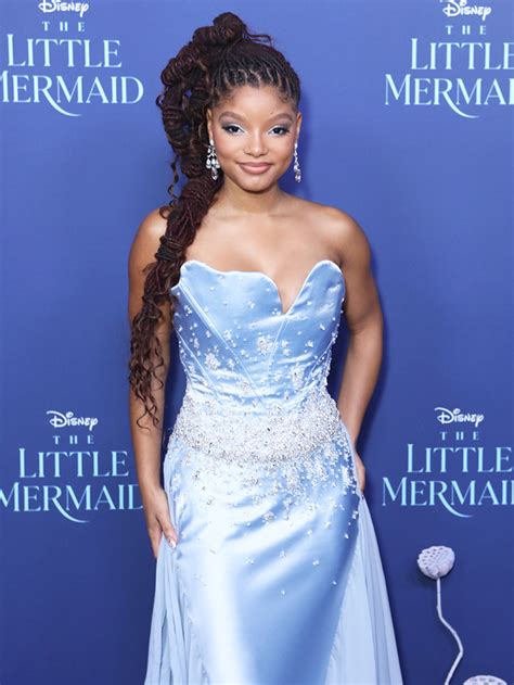 halle bailey wears blue dress to ‘little mermaid australia premiere hollywood life