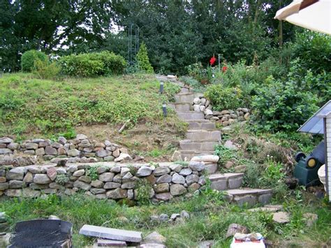 1 % sowie ein drainagerohr an der untersten stufe. mein Garten Fotoalbum | Natur & Landschaft bei CHEFKOCH.DE