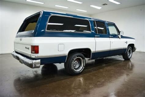 1985 Chevrolet Suburban 72685 Miles Blue White Suv 350 Chevrolet V8