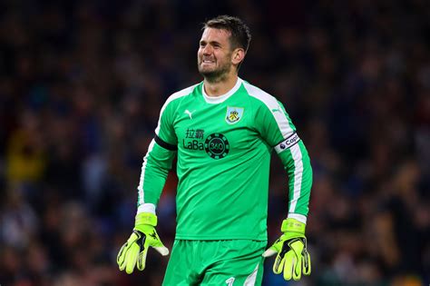 Tom heaton was born circa 1886, at birth place, to briggs heaton and s jane heaton. Everton should seriously consider Tom Heaton as much ...