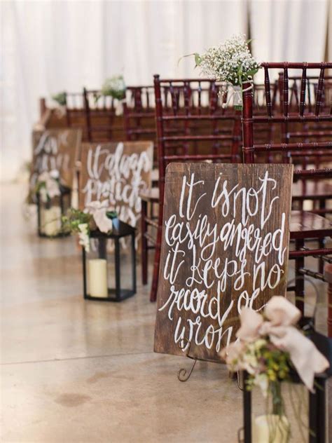 These 25 Rustic Wedding Signs Are Perfect For Your Outdoor Or Indoor