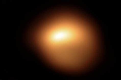 Betelgeuse Is Dimming And Changing Shape New Image Of Its Surface